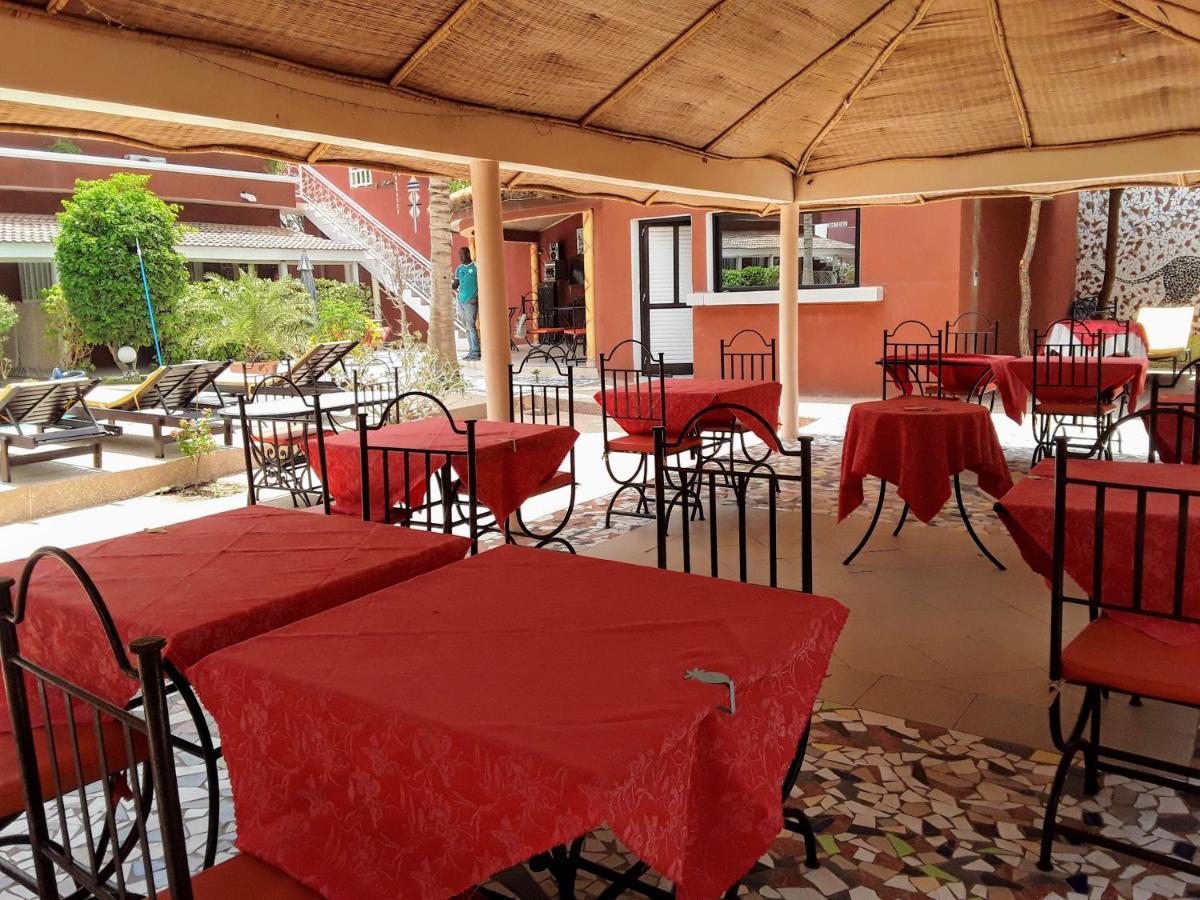 Hotel Grazia Maria M'Bour Exterior foto